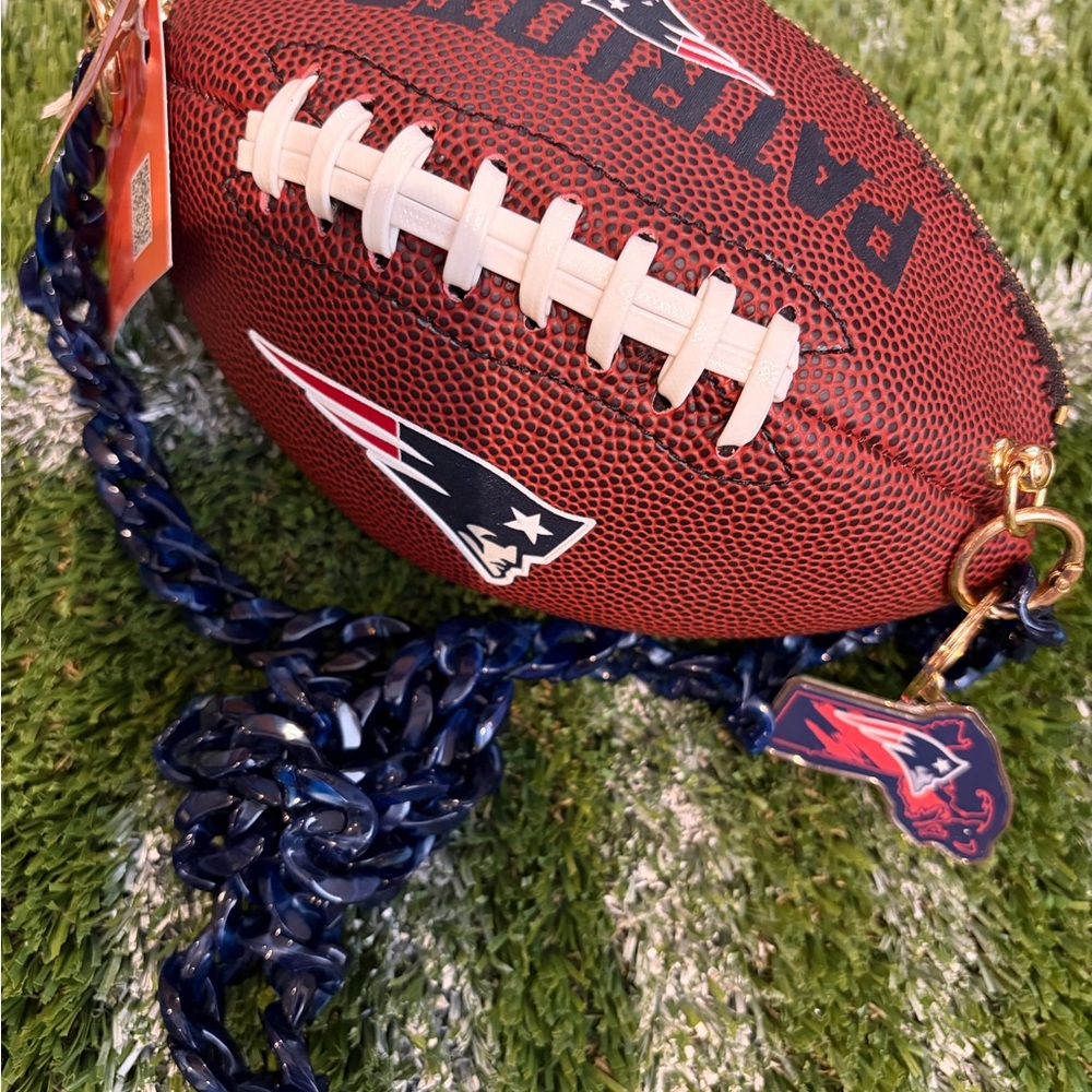 Patriots Football purse  with Blue Chain